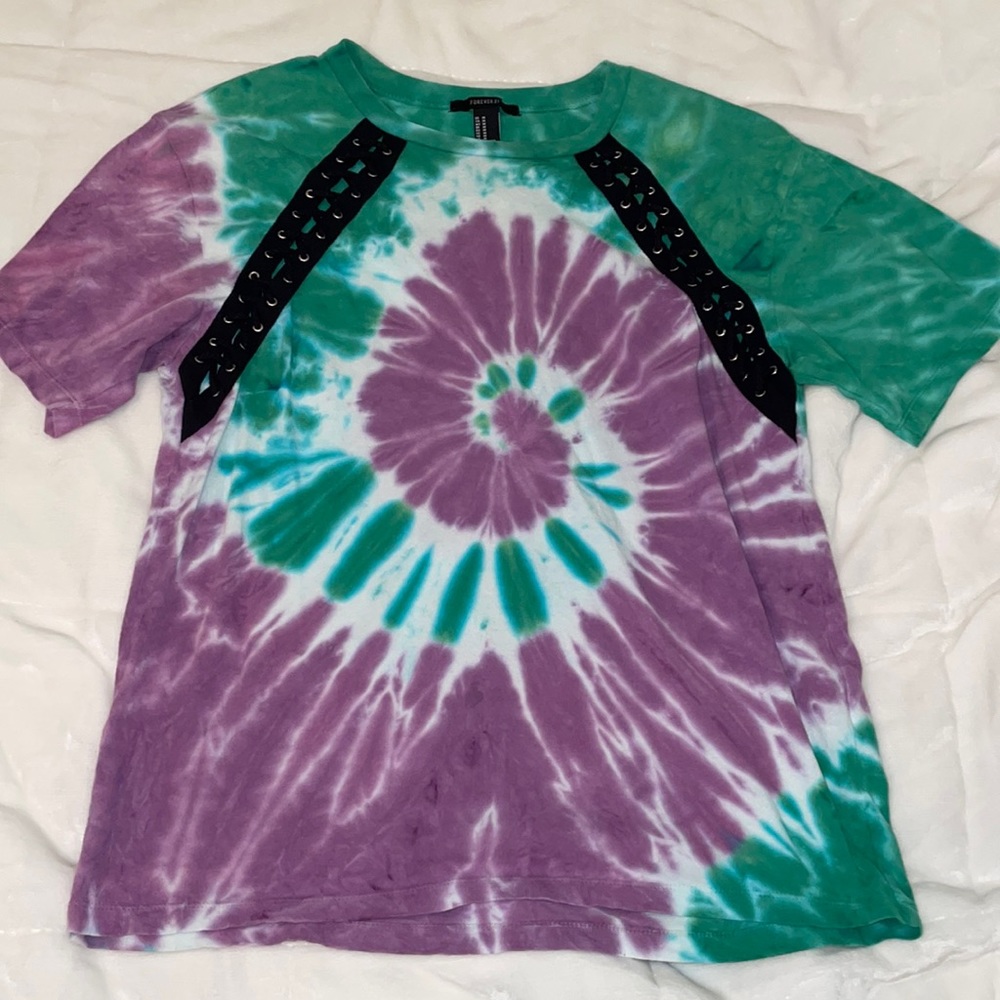 Forever 21 trendy shirt